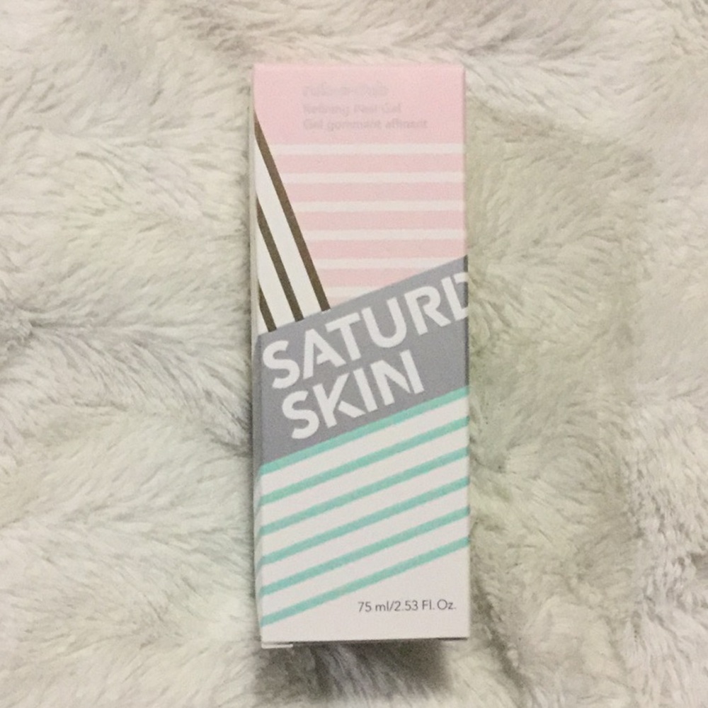 SATURDAY SKIN